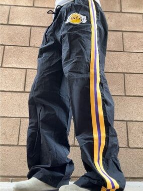 Lakers Ultra Game NBA Nylon Warm Up Track Pants OX Black Retro Y2K Style